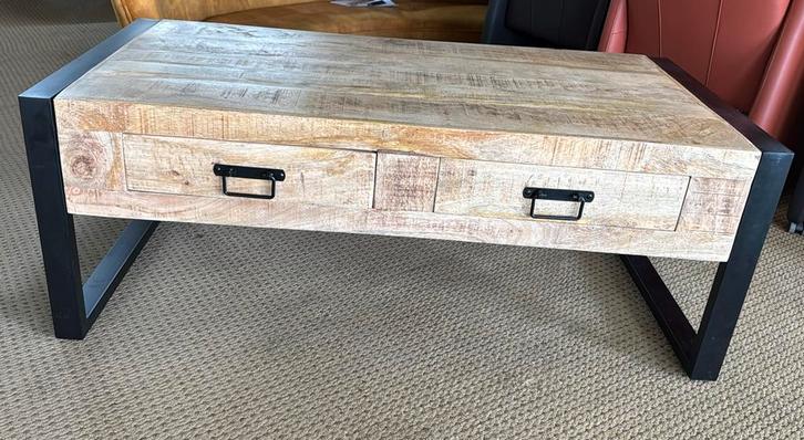 Salontafel Britt, Huis en Inrichting, Tafels | Salontafels, Zo goed als nieuw, Minder dan 50 cm, 50 tot 100 cm, 100 tot 150 cm
