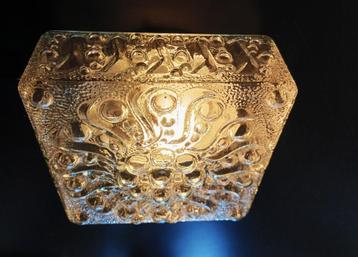 Vintage Vierkanten Plafondlamp / Plafonniere met Reliëf Glas beschikbaar voor biedingen