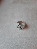 Zilveren ring met ohm symbool, 18 tot 19, Gebruikt, Ophalen of Verzenden, Dame of Heer