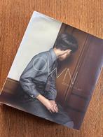 Erwin Olaf, fotografieboek Own (gesigmeerd), Ophalen of Verzenden, Erwin Olaf, Gelezen, Fotografen