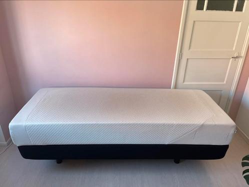 Tempure zero G bed - massage electrich verstelbaar, Huis en Inrichting, Slaapkamer | Boxsprings, Zo goed als nieuw, 200 cm, Tweepersoons