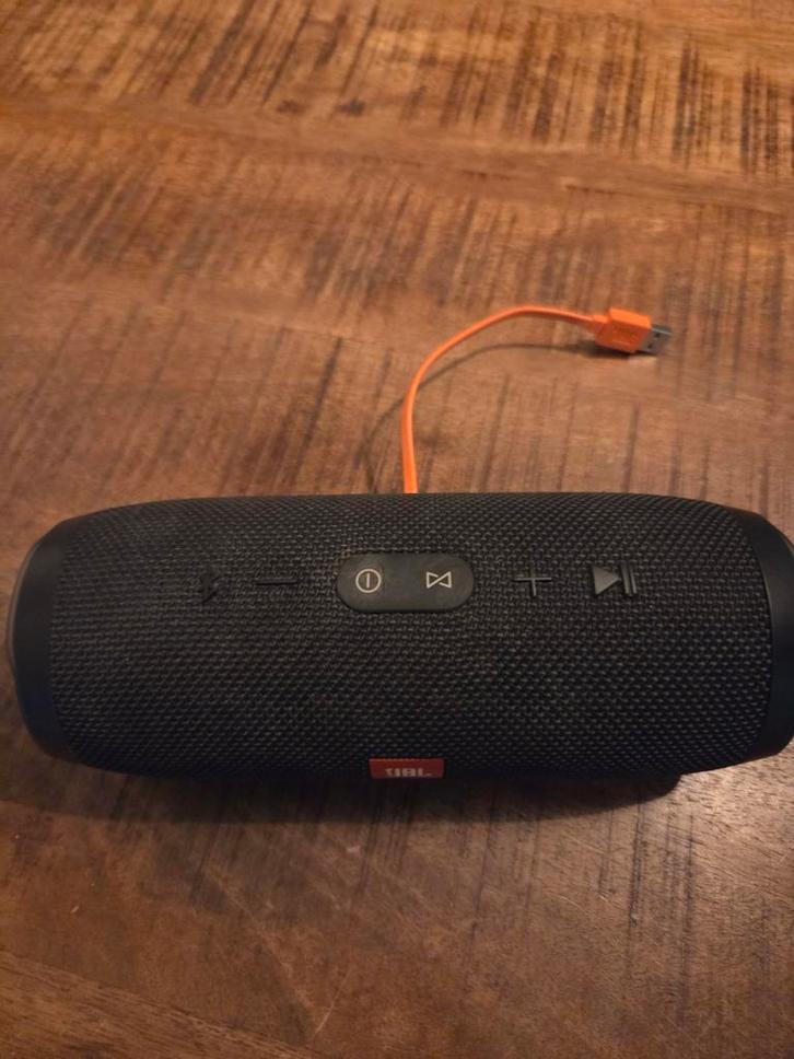 JBL Charge 3 Draagbare Bluetooth Speaker, Audio, Tv en Foto, Luidsprekers, Gebruikt, Front, Rear of Stereo speakers, 60 tot 120 watt