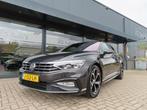 Volkswagen PASSAT 1.5 TSI Elegance R-Line Led Pano Adapt Cru, Auto's, 65 €/maand, Euro 6, 150 pk, Origineel Nederlands