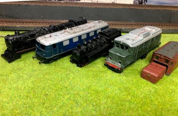Märklin 5 metalen kappen SE800 3048 3031 3034 en 37521   beschikbaar voor biedingen