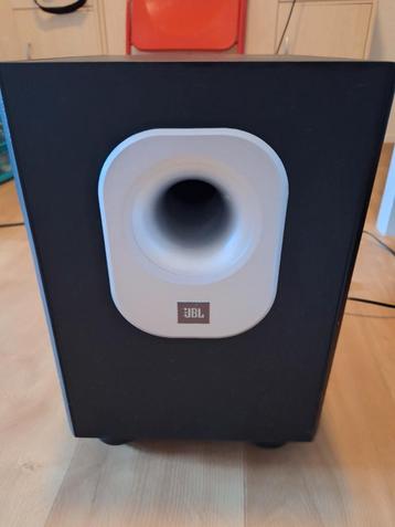 JBL subwoofer 200/230 beschikbaar voor biedingen