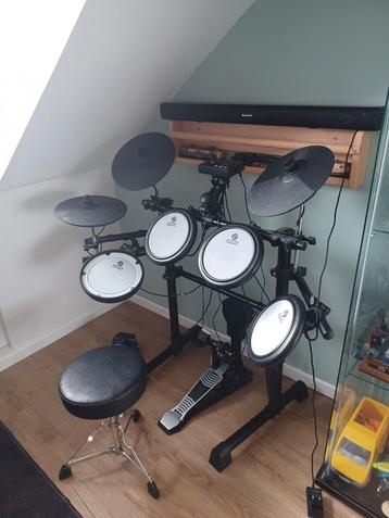 Elektronisch Kinderdrumstel – Fazley DDK-040 + Roseland Soun beschikbaar voor biedingen