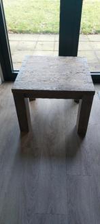 Massief tafeltje, Ophalen, 50 tot 100 cm, Zo goed als nieuw, 50 tot 75 cm
