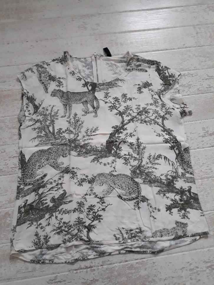 ONLY groen creme luipaard top blouse shirt maat 40 M zgan, Kleding | Dames, Tops, Zo goed als nieuw, Maat 38/40 (M), Groen, Korte mouw