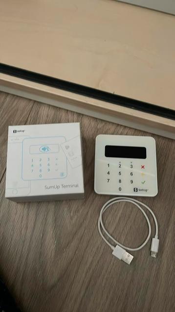Sum up mobiel pin apparaat beschikbaar voor biedingen