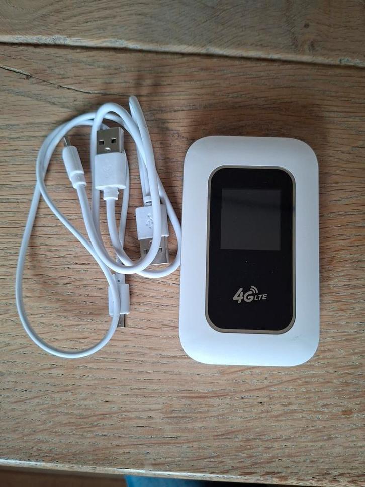 Mobiele 4G WiFi Hotspot Router, Computers en Software, Routers en Modems, Nieuw, Ophalen of Verzenden