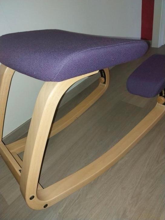 Varier Thatsit Nieuw, Huis en Inrichting, Bureaustoelen, Nieuw, Bureaustoel, Paars, Ergonomisch, Ophalen of Verzenden