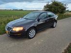 Volkswagen Passat 1.6 FSI 2005 Zwart AIRCO / NAP !, Auto's, Volkswagen, Stof, Zwart, 4 cilinders, Zwart