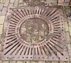 Gietijzer boomrooster 1 x 1 m plantgat 50 cm, Ophalen, Zo goed als nieuw