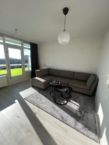 Mooie Hoekbank - Stof beschikbaar voor biedingen