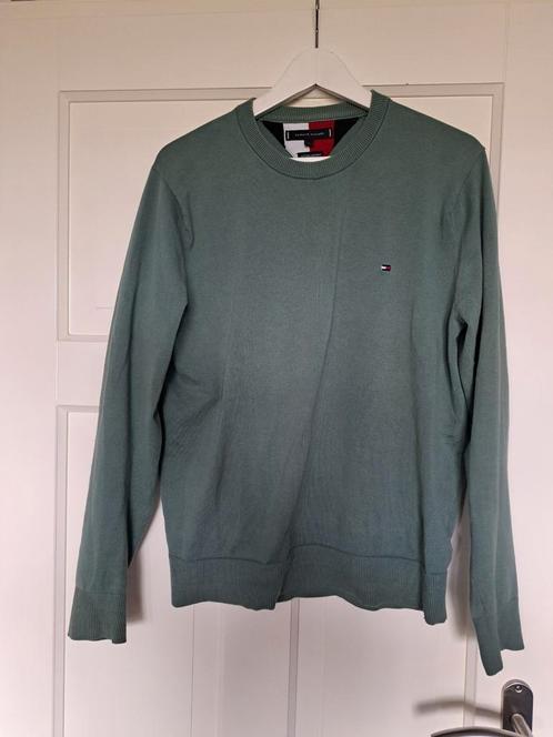 Mooie groene dunne trui Tommy Hilfiger
Maat L, Kleding | Heren, Truien en Vesten, Zo goed als nieuw, Maat 52/54 (L), Groen, Ophalen of Verzenden