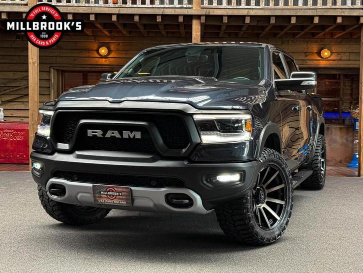Dodge Ram 1500 5.7 V8 4x4 Crew Cab Rebel, Auto's, Dodge, Bedrijf, Te koop, RAM 1500, 4x4, ABS, Achteruitrijcamera, Airbags, Airconditioning