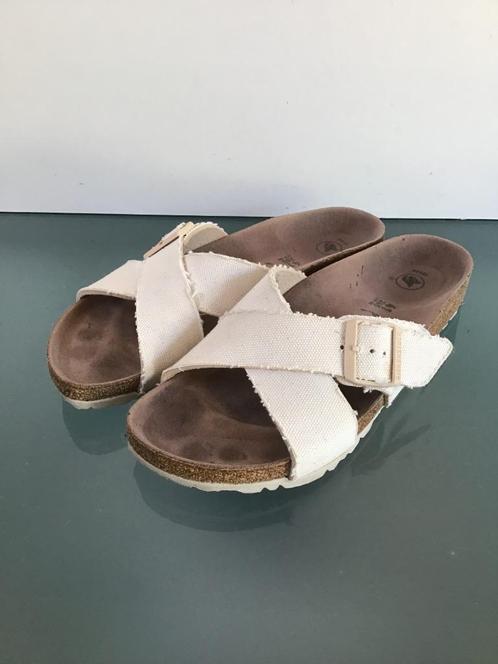 GRATIS VERZENDEN | BIRKENSTOCK Siena beige slippers 41, Kleding | Dames, Schoenen, Zo goed als nieuw, Slippers, Beige, Verzenden