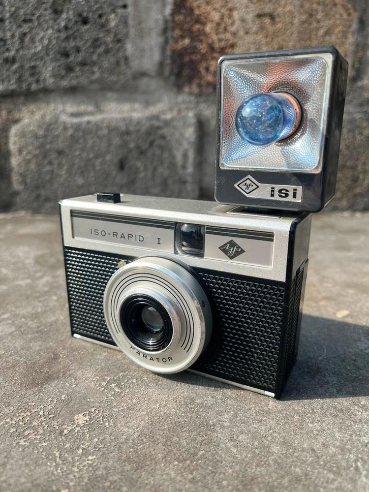 Agfa ISO-Rapid I fotocamera + Agfa Isi flitser, Verzamelen, Fotografica en Filmapparatuur, Fototoestel, 1940 tot 1960, Ophalen of Verzenden