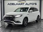 Mitsubishi Outlander 2.4 PHEV Pure+ 4 WD Automaat / Glazen S, Automaat, Zwart, 4 cilinders, 1865 kg