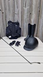 Paardrijset compleet, Dieren en Toebehoren, Paardrijkleding, Ophalen of Verzenden, Zo goed als nieuw, Kinderen