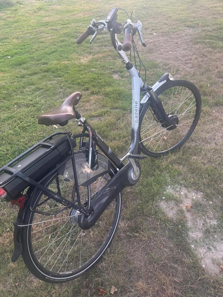 Elektrische fiets GAZELLE, Fietsen en Brommers, Elektrische fietsen, Zo goed als nieuw, Gazelle, 51 tot 55 cm, 50 km per accu of meer