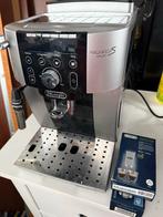 DeLonghi Magnifica S Smart Espresso Machine, Witgoed en Apparatuur, Koffiezetapparaten, Afneembaar waterreservoir, Gebruikt, Espresso apparaat