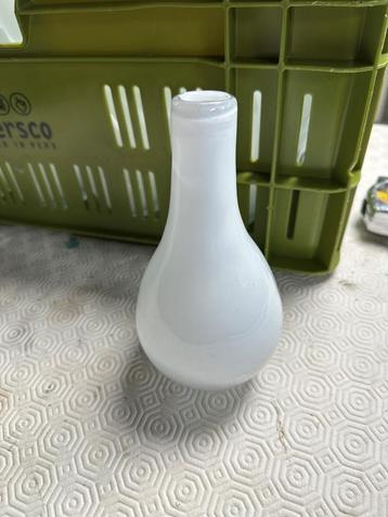 Glaze vaasjes  beschikbaar voor biedingen