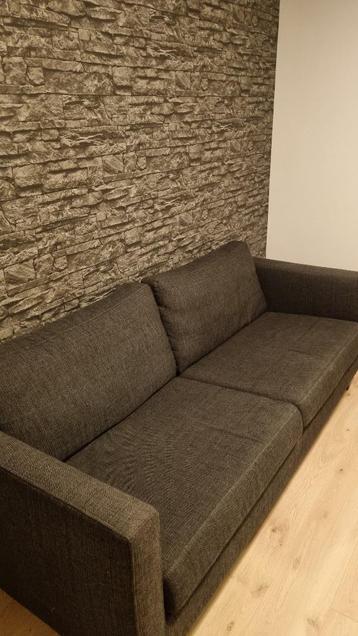 Zwarte 2.5-zits bank