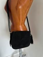Zwart suède Burkely schoudertas, Ophalen of Verzenden, Zo goed als nieuw, Zwart, Schoudertasje