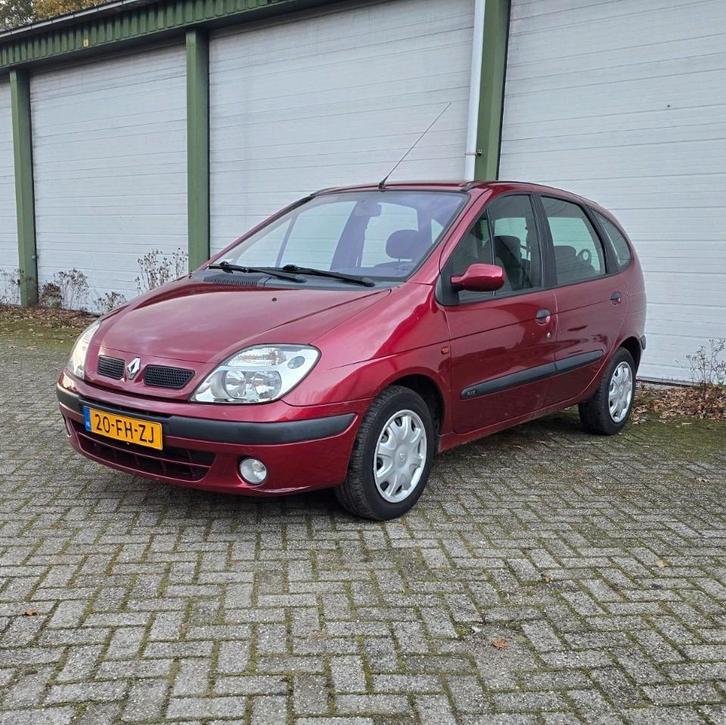 VERKOCHT Renault Scénic 1.6 16V RXE AUT 2000/ Airco, Auto's, Renault, Bedrijf, Scénic, Origineel Nederlands, Ophalen