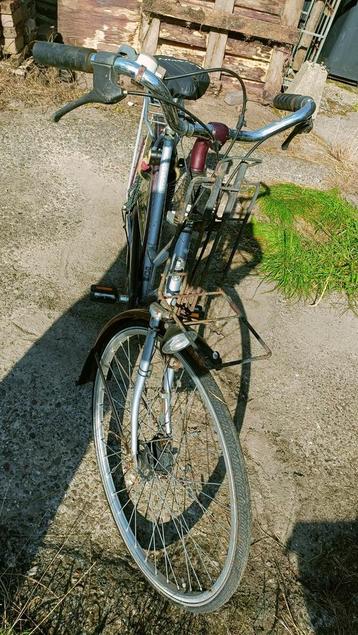 dames en herenfietsen va 65 euro pstuk oa KOGA beschikbaar voor biedingen