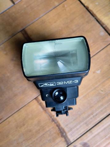 Metz mecablitz 32 MZ-3 beschikbaar voor biedingen
