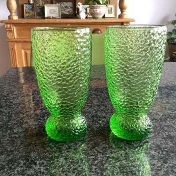 Vaas, glas, groen, Nieman Polen, vintage beschikbaar voor biedingen