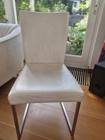 8 eetkamerstoelen Bert Plantagie beschikbaar voor biedingen