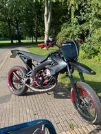 Derbi senda sm 2008 WAARDEPEILING, Fietsen en Brommers, Brommers | Derbi, Ophalen of Verzenden, Zo goed als nieuw