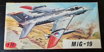  KP  MiG-19 1:72 beschikbaar voor biedingen