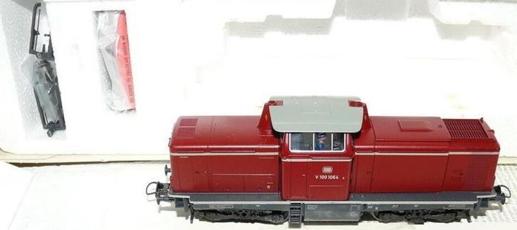 Roco diesel lokomotief V 100 1064 DB analoog lok, Hobby en Vrije tijd, Modeltreinen | H0, Nieuw, Locomotief, Gelijkstroom, Roco