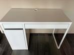 Ikea bureau Micke, Huis en Inrichting, Bureaus, Ophalen, Zo goed als nieuw