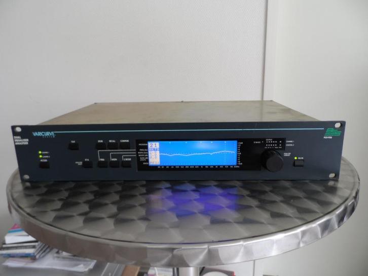 BSS TYPE ECS-926 VARICURVE Dual Equaliser Analyser, Audio, Tv en Foto, Professionele Audio-, Tv- en Video-apparatuur, Zo goed als nieuw