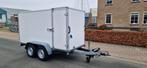 Saris gesloten aanhangwagen, Ophalen, Gebruikt