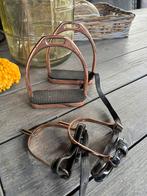 Rosè gold stijgbeugels en spoortjes., Dieren en Toebehoren, Paarden en Pony's | Dekens en Dekjes, Ophalen of Verzenden, Gebruikt