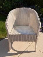 Rieten stoel met kussentje in off white kleur, Huis en Inrichting, Stoelen, Ophalen, Overige kleuren, Riet of Rotan, Zo goed als nieuw