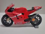 Ducati Desmosedici GP7 - Casey Stoner - MotoGP 2007, Hobby en Vrije tijd, Modelauto's | 1:5 tot 1:12, Ophalen of Verzenden, Zo goed als nieuw