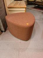 Nieuwe poef hocker voetenbank 42x73x73cm €70, Huis en Inrichting, Ophalen, Industrieel landelijk barok brocante koloniaal boheems vintage