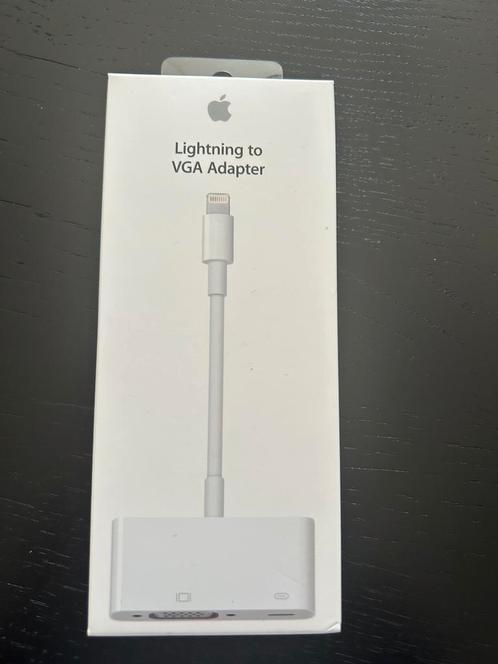 5x te koop Apple MD825ZM/A lightning to vga adapter, Computers en Software, Pc- en Netwerkkabels, Nieuw, Ophalen of Verzenden
