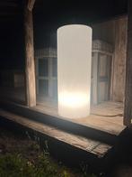 Witte kunststof vloerlamp voor buiten (70x30cm ), Ophalen, Zo goed als nieuw, Minder dan 50 watt, Led