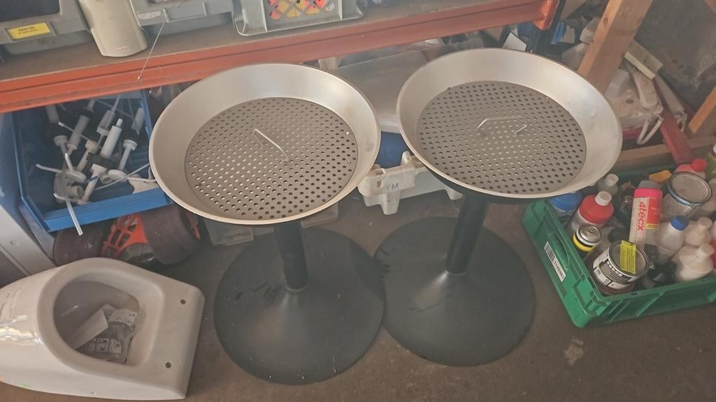 2x sigarettenbak nieuw, Dieren en Toebehoren, Hondenvoerbakken en Drinkbakken, Ophalen, Nieuw