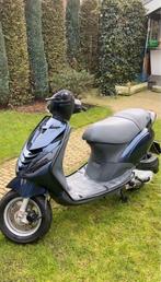 80cc zip, Fietsen en Brommers, Scooters | Piaggio, Ophalen of Verzenden, Zo goed als nieuw, Benzine, Zip