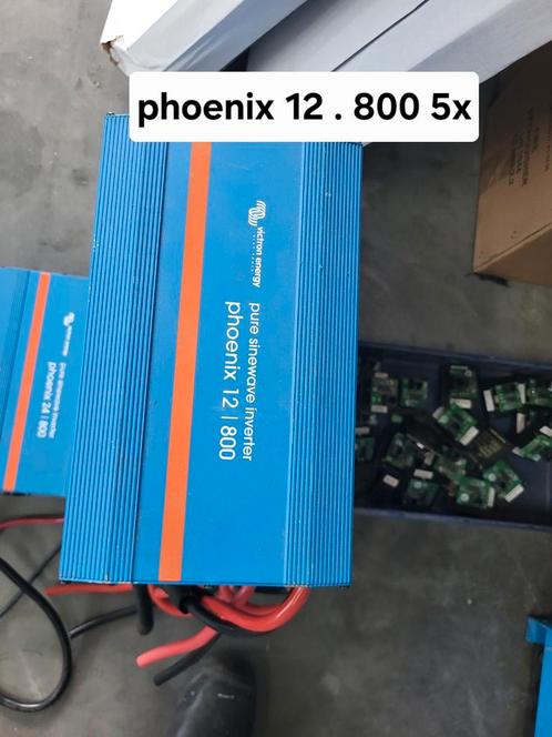Victron phoenix inverter 12 / 800, Caravans en Kamperen, Camper-accessoires, Zo goed als nieuw, Ophalen of Verzenden