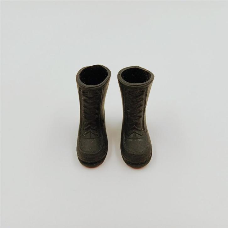 Big Jim Black Boots Mattel 70s, Verzamelen, Poppen, Zo goed als nieuw, Kleertjes, Ophalen of Verzenden
